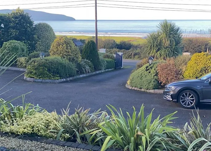 Bed & Breakfast The Shores 3*